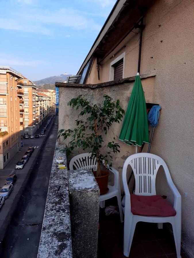 Apartm 5Th Floor No Lift No Wifi Near The Center Apartman Torino Kültér fotó